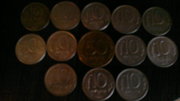 монеты 1993(10рублей лмд)-10шт -65тыс и 50рублей 1993г лмд